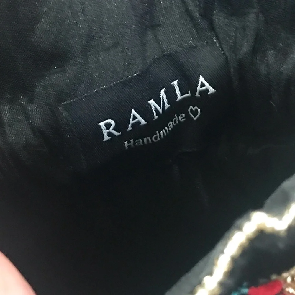 Ramla Embroidery Pouch Bag Womens Black Mumbai Handmade - Picture 10 of 15